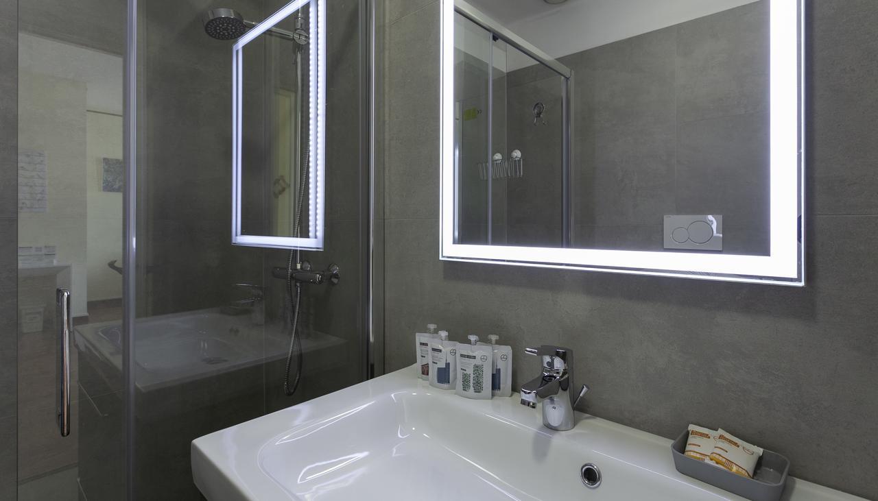 Italianway-Santo Stefano 5 Apartment Milan Exterior photo